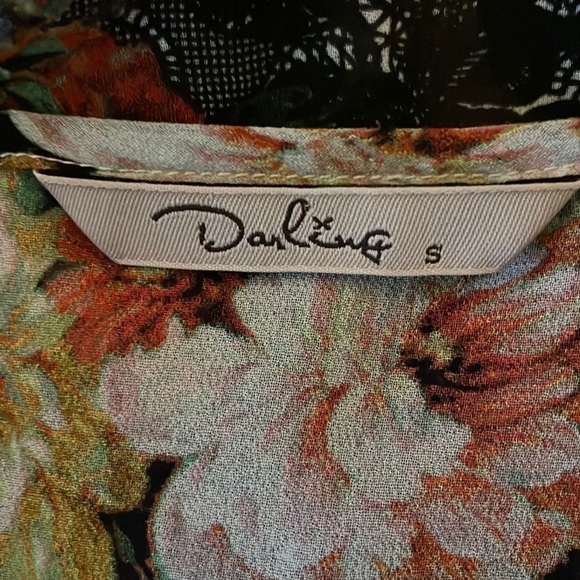 Darling Daphne Floral Print Sheer Top Size Small - Picture 10 of 14